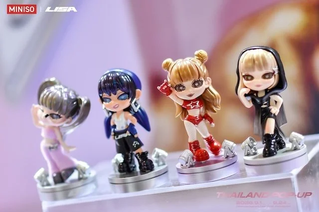 アイドル Boss 9TOFLY MINI SPECIAL SET MINISO connects with K-pop star Lisa for pop-up tour across six